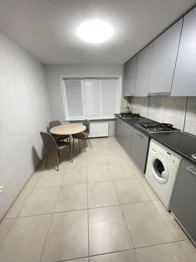 Апартаменты Проспект Победы 101 Cernihiv Exterior foto