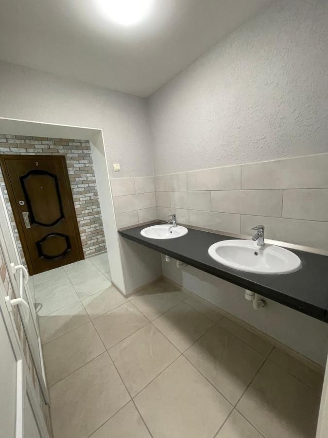 Апартаменты Проспект Победы 101 Cernihiv Exterior foto